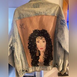 CHER DENIM JACKET SIZE LARGE